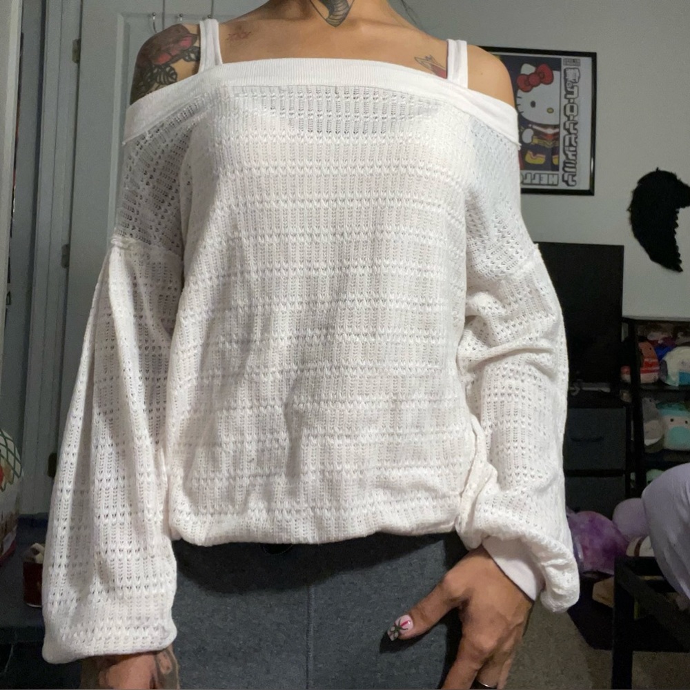 Free People- Off White Color Knitted Long Sleeve Off The Shoulder Top